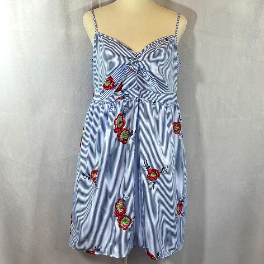Romeo & Juliet Couture Blue & White Striped & Floral Spaghetti Strap Dre…